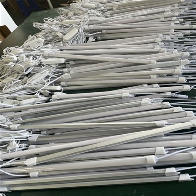 Time-definable LED Grow Lights